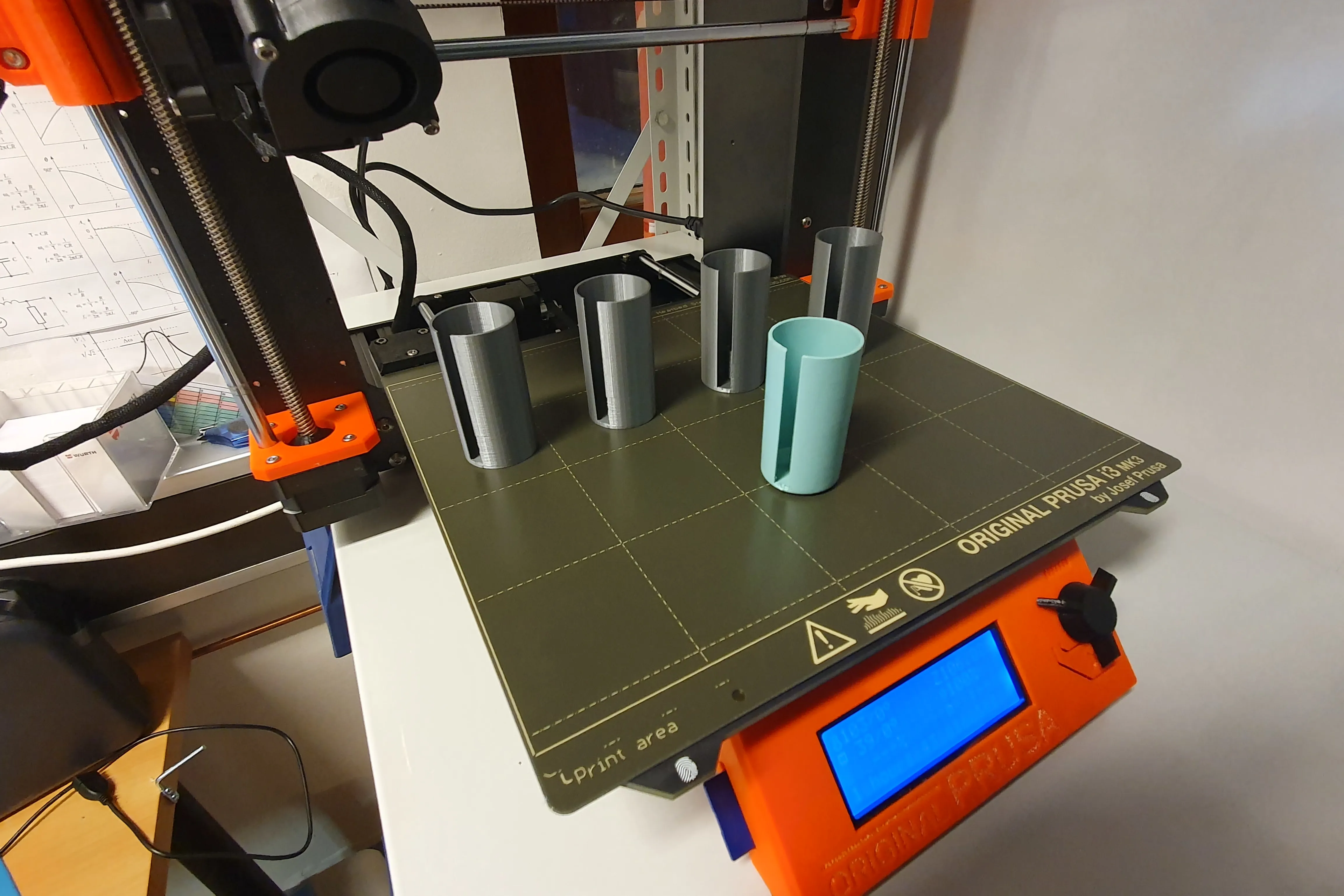 Bilde ar arbeidsbenk for 3D printer