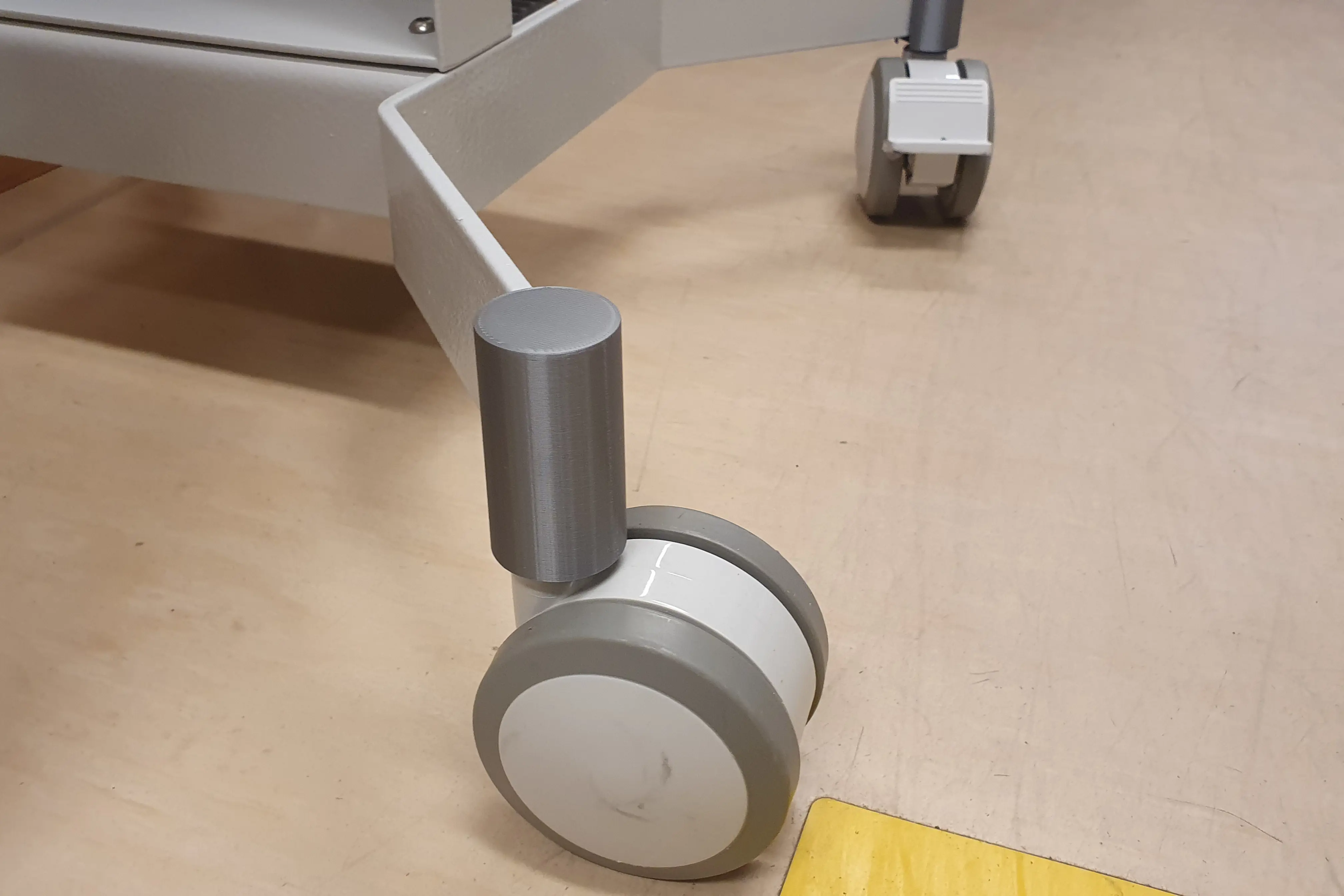 bilde av plast vognhjul med beskyttelse