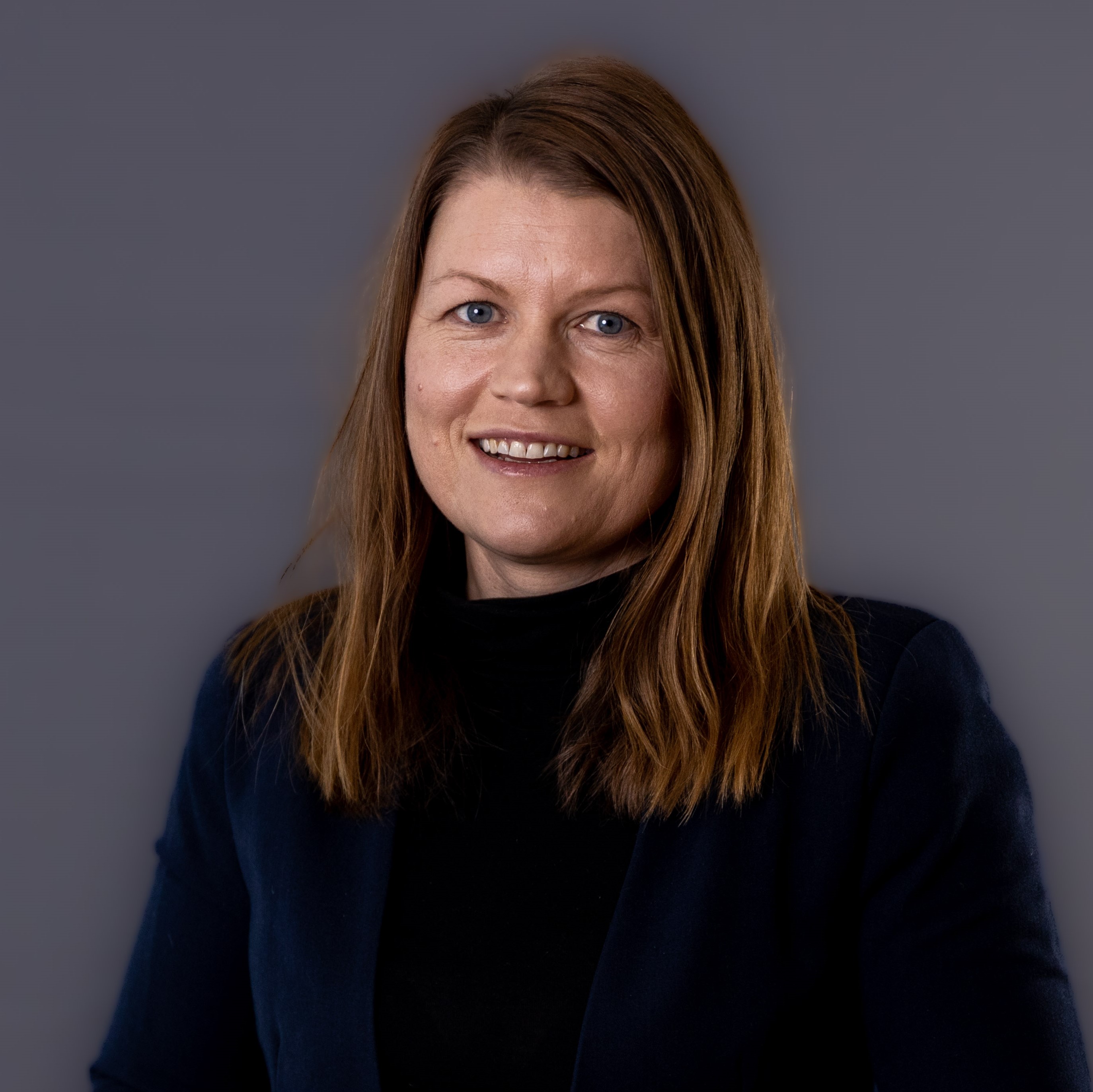 En person med langt hår